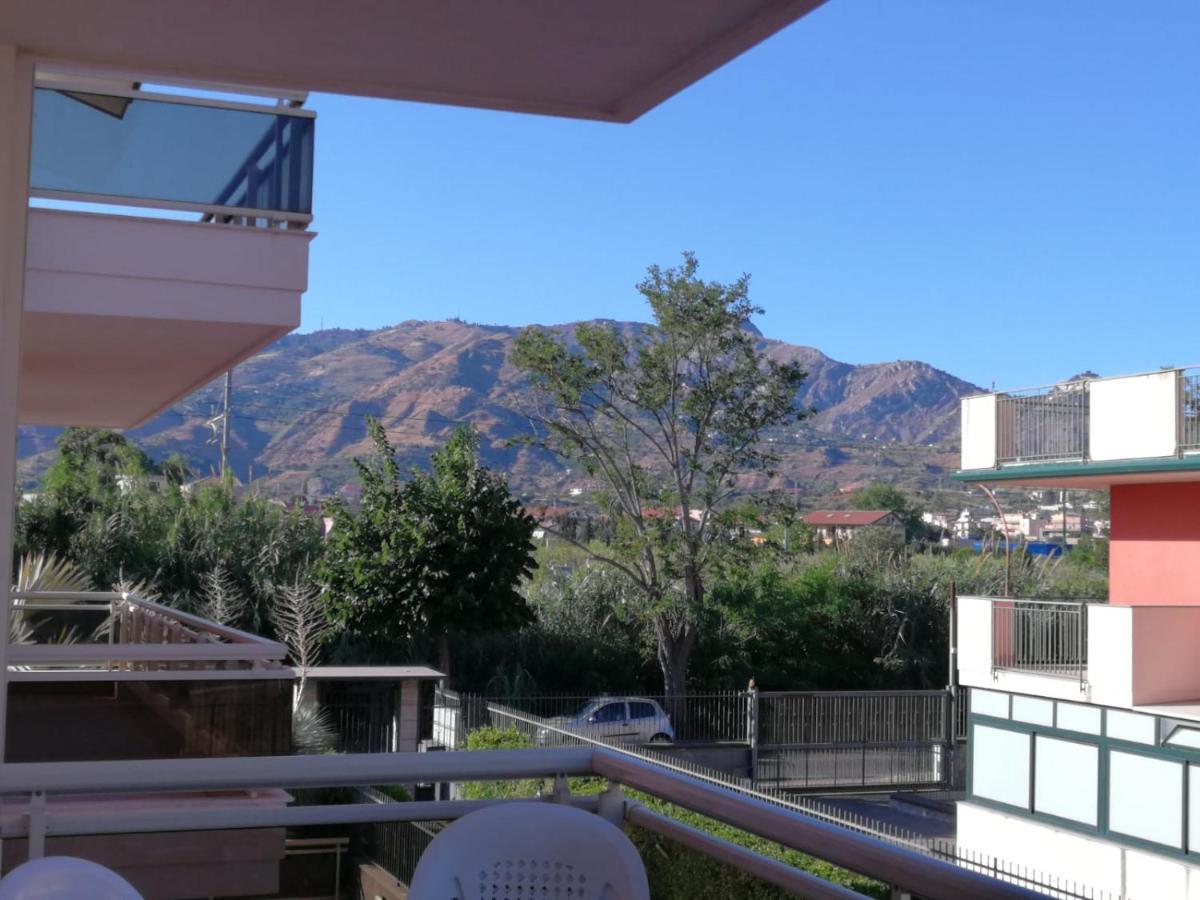 Casa Vacanze Thea Giardini Naxos Dış mekan fotoğraf